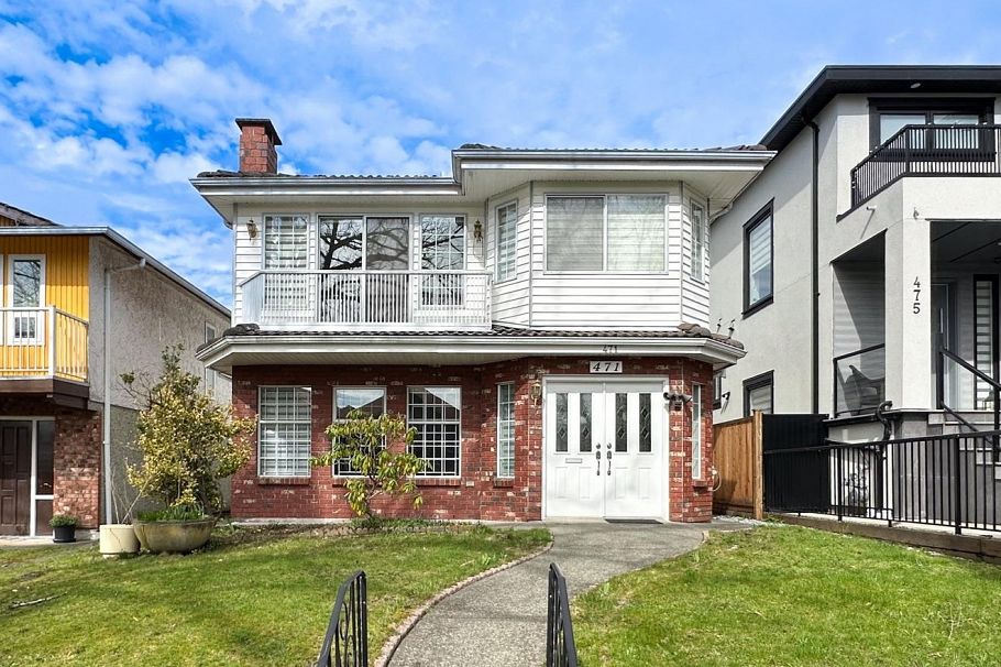 471 E 47th Avenue Vancouver, BC - 1