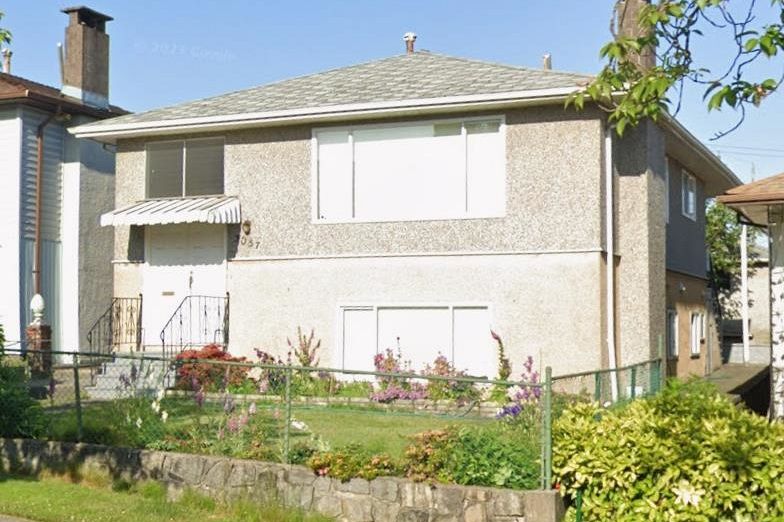 3057 Rupert Street Vancouver, BC - 1