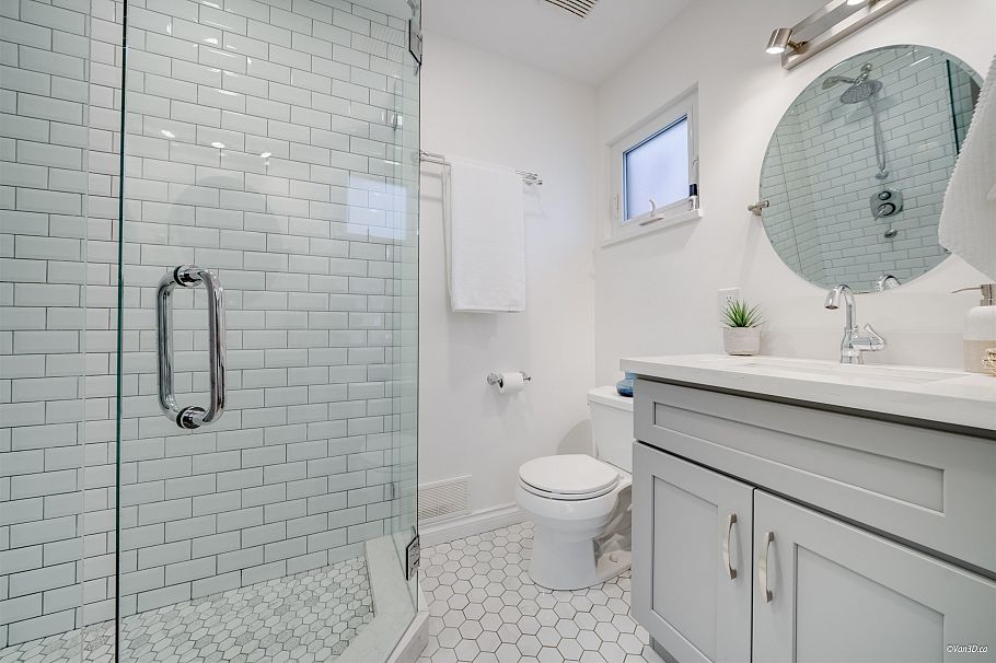 1911 Mahon Avenue North Vancouver, BC - 17