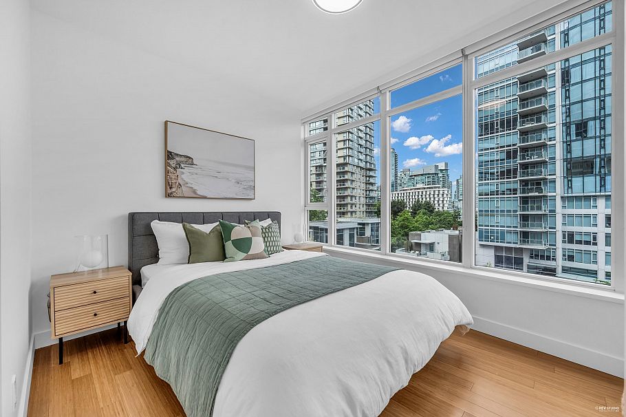 401 1233 W Cordova Street Vancouver, BC - 30