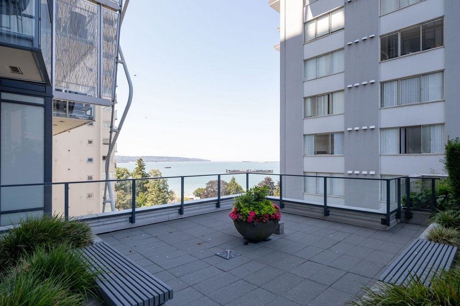 802 1221 Bidwell Street Vancouver, BC - 25