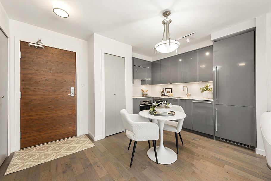 1110 161 W Georgia Street Vancouver, BC - 12