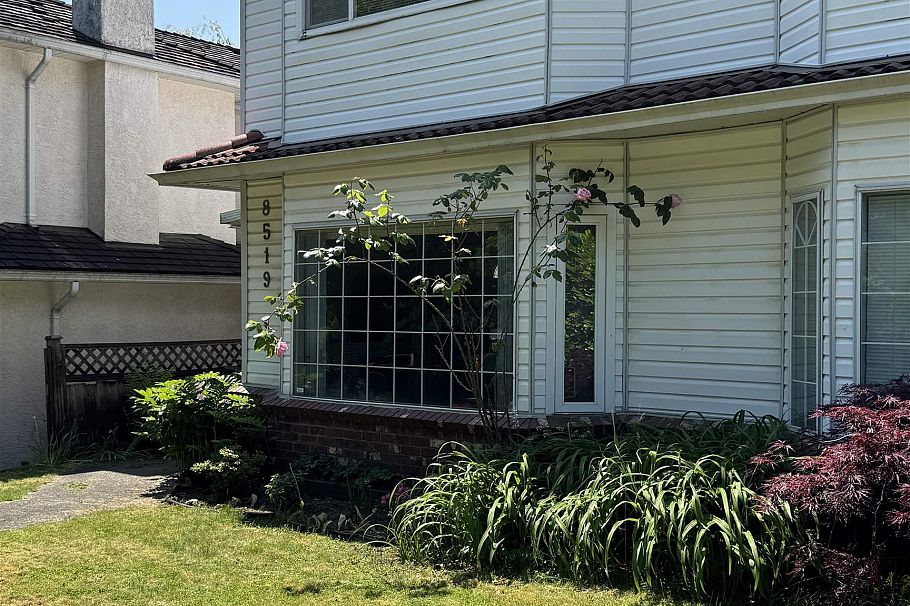 8519 French Street Vancouver, BC - 3