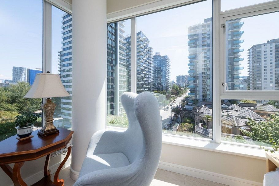 802 1221 Bidwell Street Vancouver, BC - 8