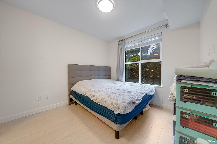 107 7988 Yukon Street Vancouver, BC - 16