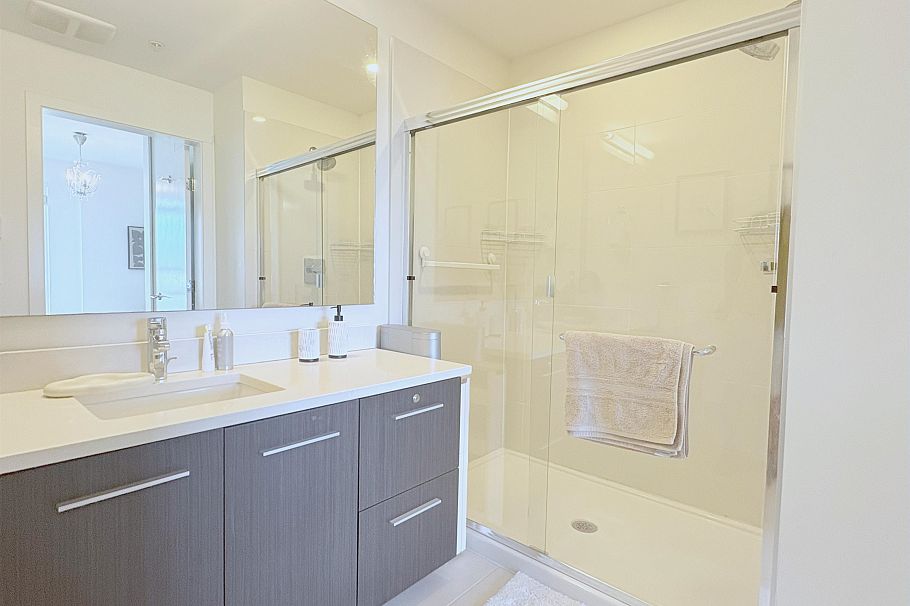 PH5 6033 Gray Avenue Vancouver, BC - 13