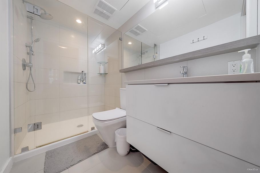 107 7988 Yukon Street Vancouver, BC - 6