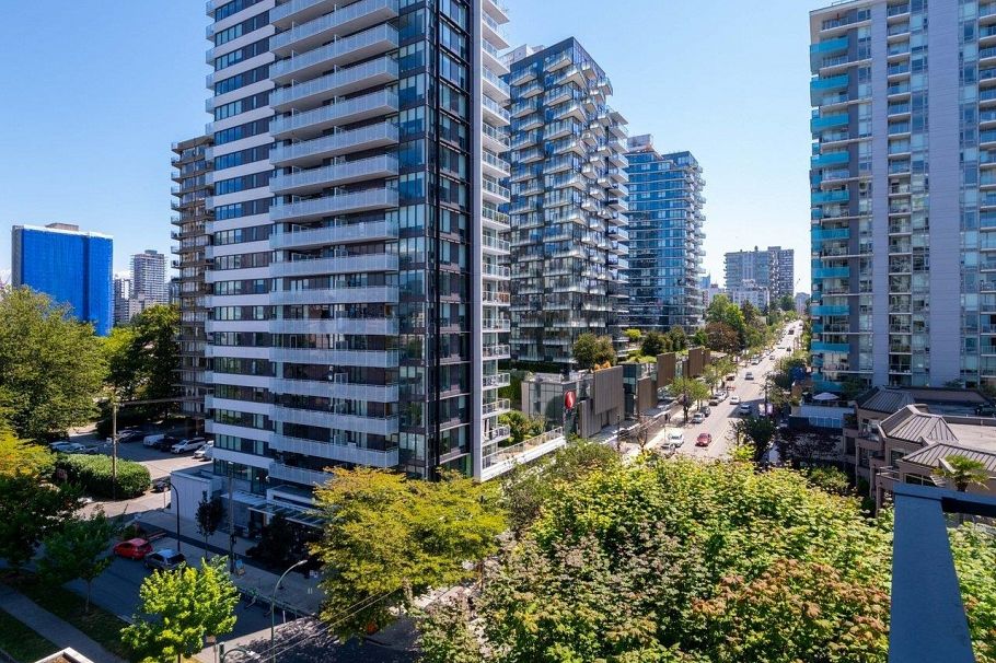 802 1221 Bidwell Street Vancouver, BC - 19