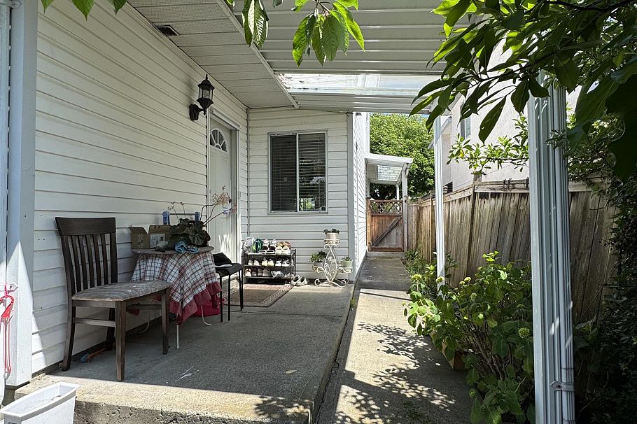 8519 French Street Vancouver, BC - 19