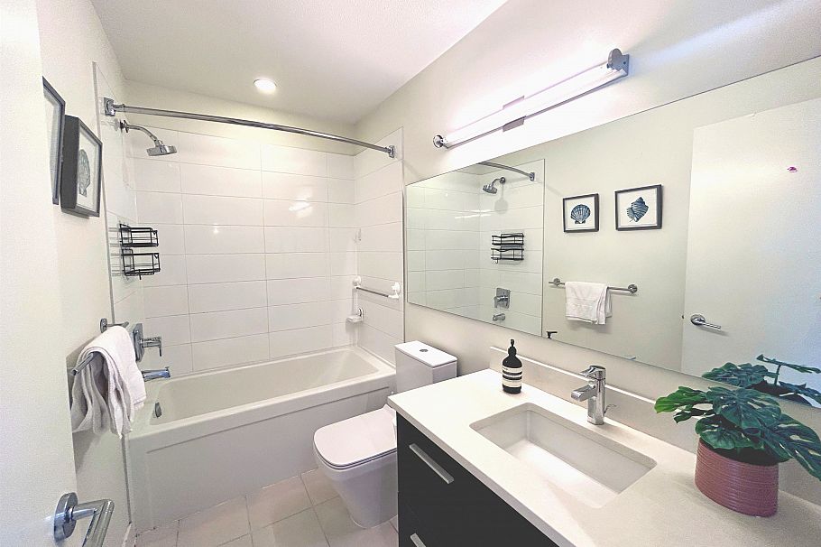 PH5 6033 Gray Avenue Vancouver, BC - 16