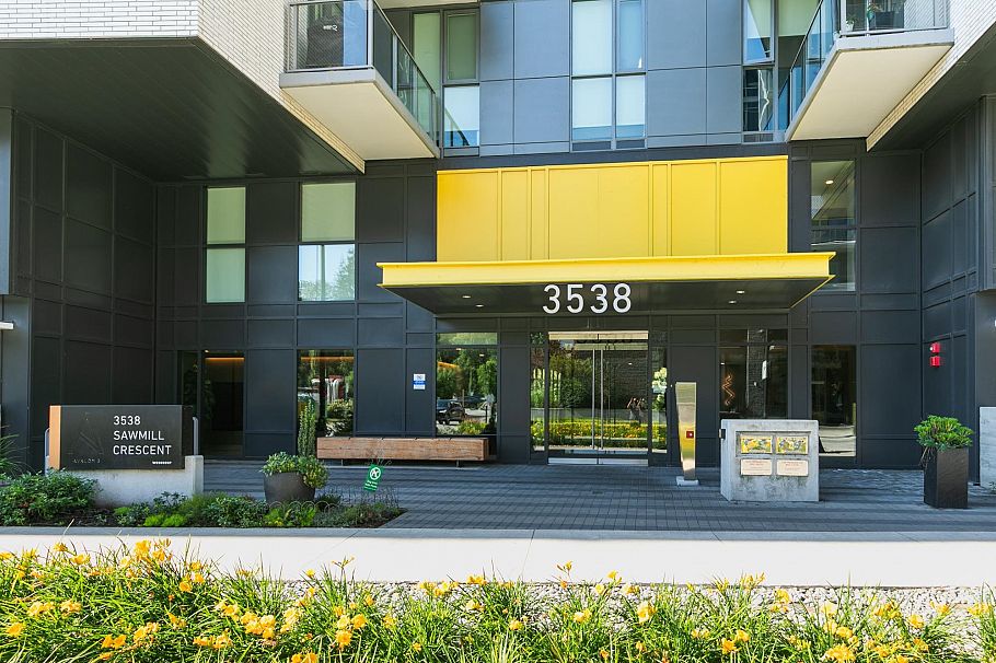 2203 3538 Sawmill Crescent Vancouver, BC - 2