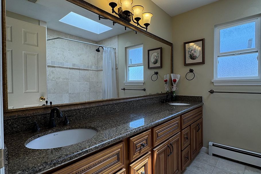 8519 French Street Vancouver, BC - 15