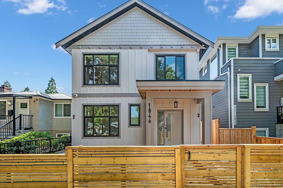 1846 E 37th Avenue Vancouver, BC - 37