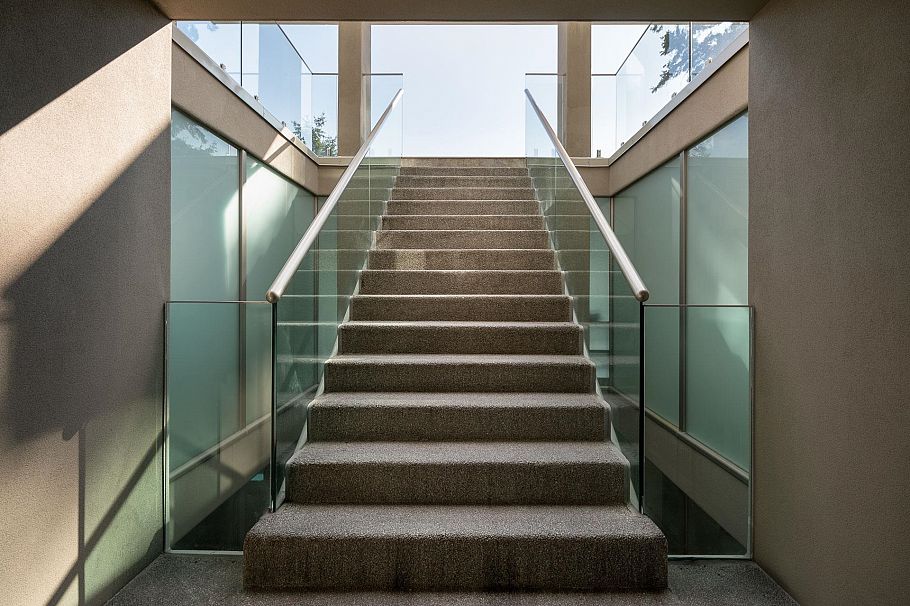 2724 Panorama Drive North Vancouver, BC - 6