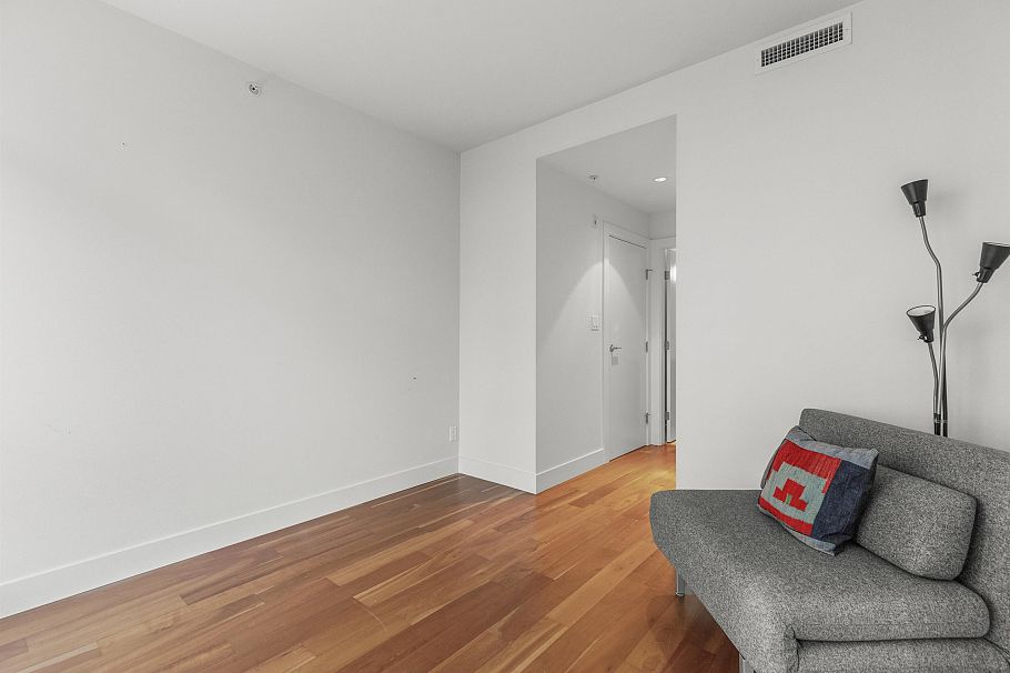 302 6080 Iona Drive Vancouver, BC - 28