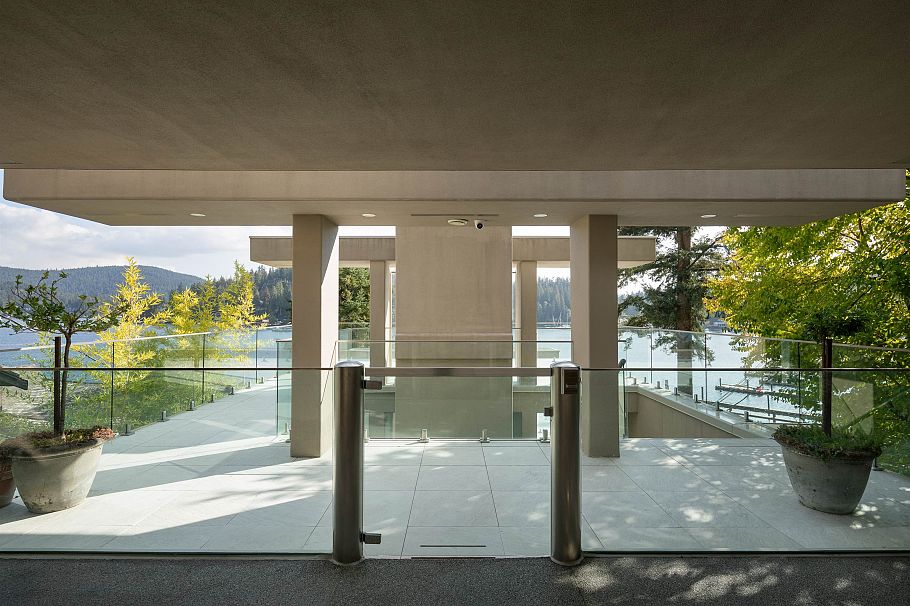 2724 Panorama Drive North Vancouver, BC - 4