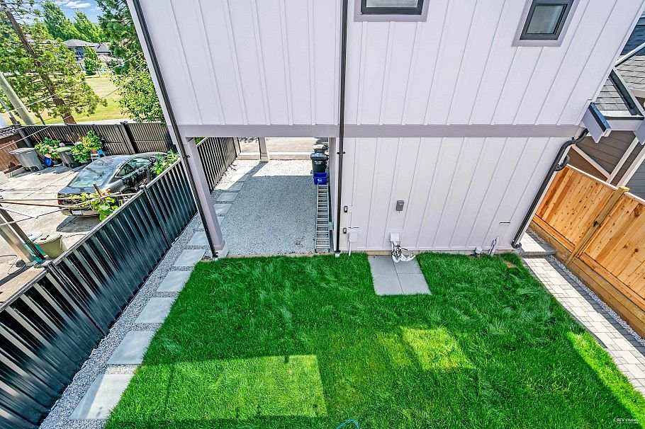 1846 E 37th Avenue Vancouver, BC - 29