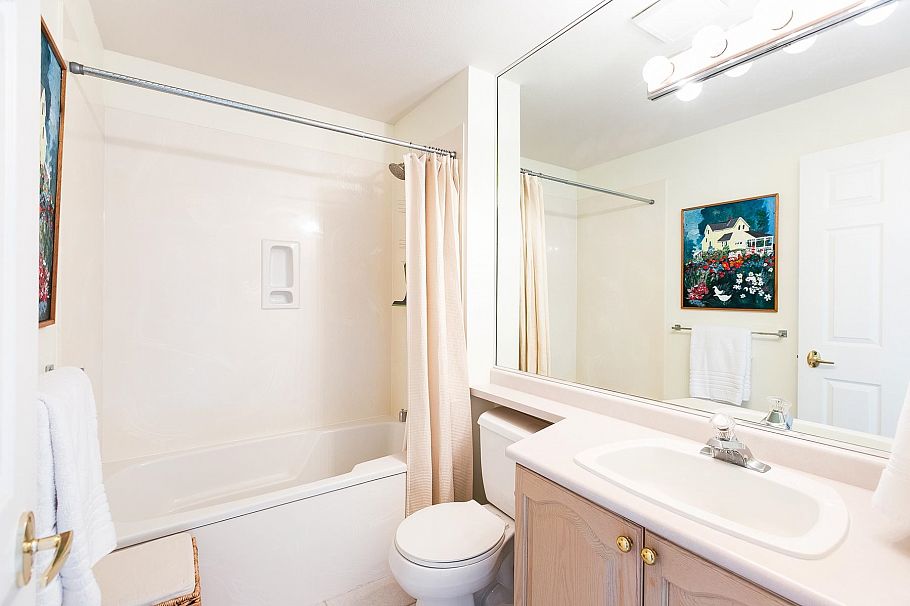 TH D 1133 E 29th Street North Vancouver, BC - 7