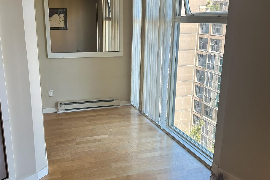 904 1331 Homer Street Vancouver, BC - 9