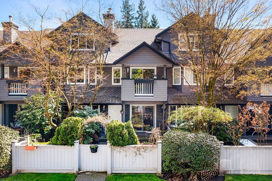 TH D 1133 E 29th Street North Vancouver, BC - 38