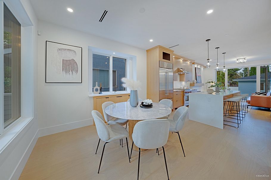 2658 Waterloo Street Vancouver, BC - 3