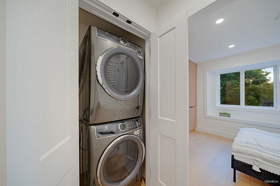 2658 Waterloo Street Vancouver, BC - 15