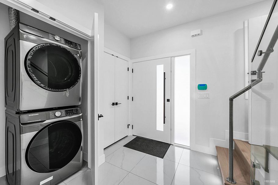 1846 E 37th Avenue Vancouver, BC - 25