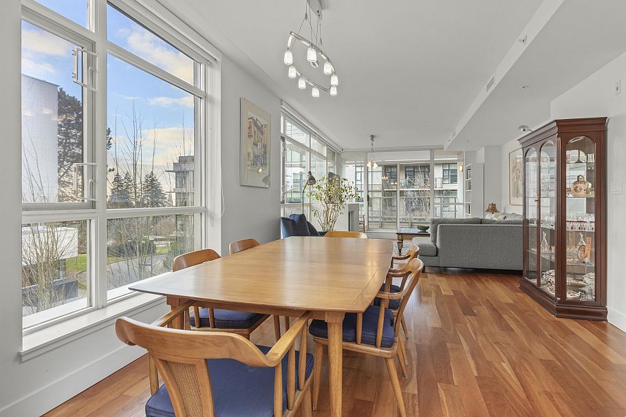 302 6080 Iona Drive Vancouver, BC - 9