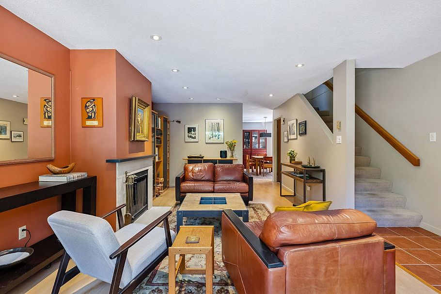 2024 Chesterfield Avenue North Vancouver, BC - 4