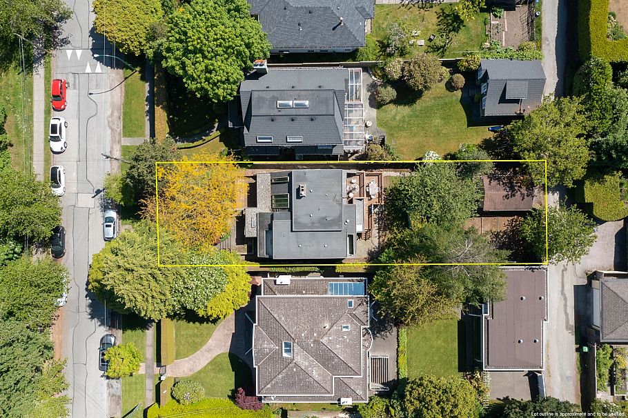 4316 W 2nd Avenue Vancouver, BC - 25