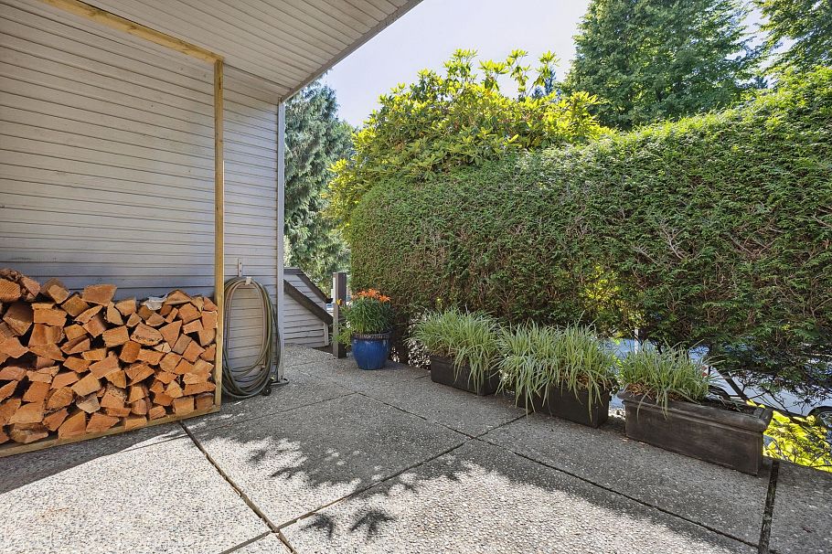 2024 Chesterfield Avenue North Vancouver, BC - 27