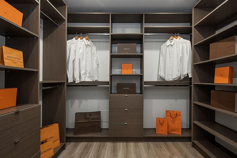 732 E 11th Street North Vancouver, BC - 20