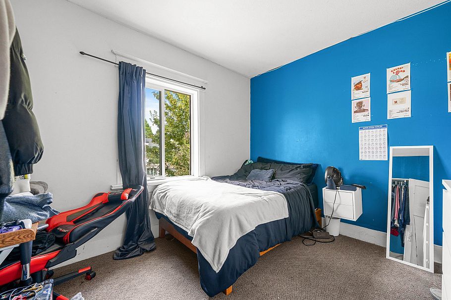 2781 Oxford Street Vancouver, BC - 8