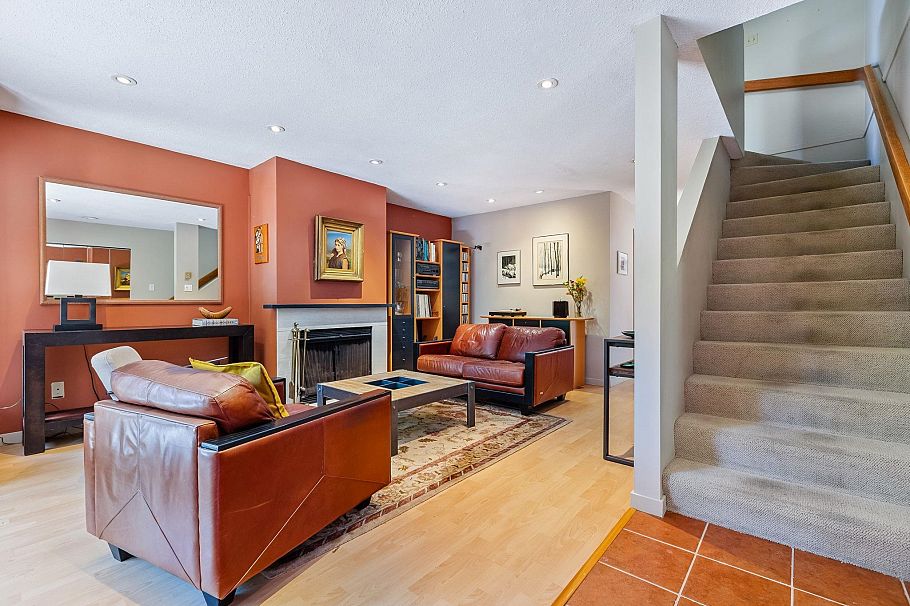 2024 Chesterfield Avenue North Vancouver, BC - 9