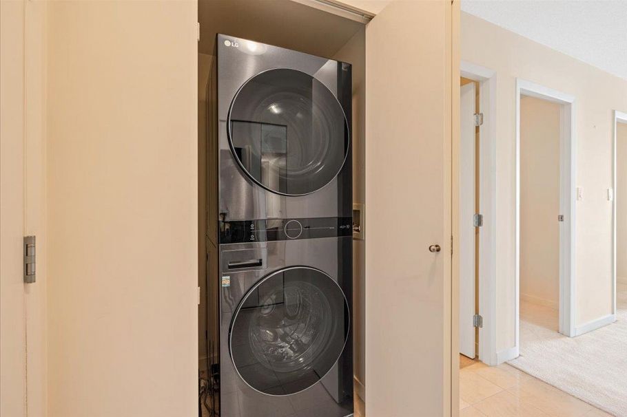 1903 1077 Marinaside Crescent Vancouver, BC - 30