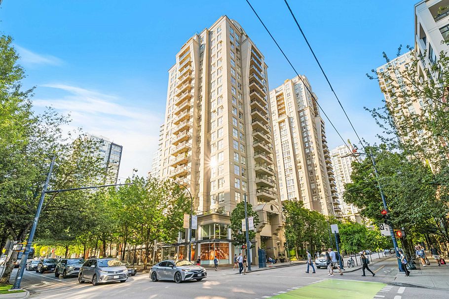 TH8 989 Richards Street Vancouver, BC - 31