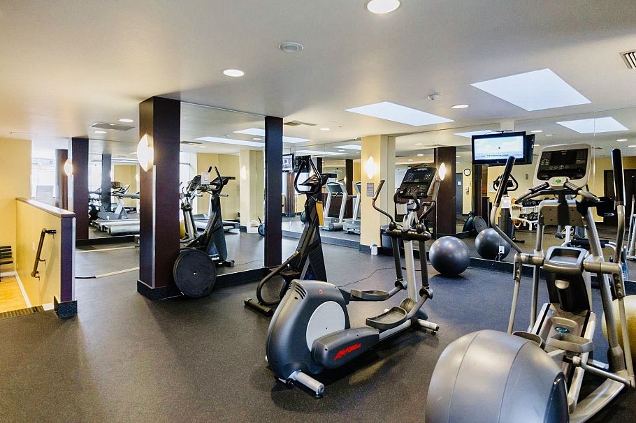 607 583 Beach Crescent Vancouver, BC - 4