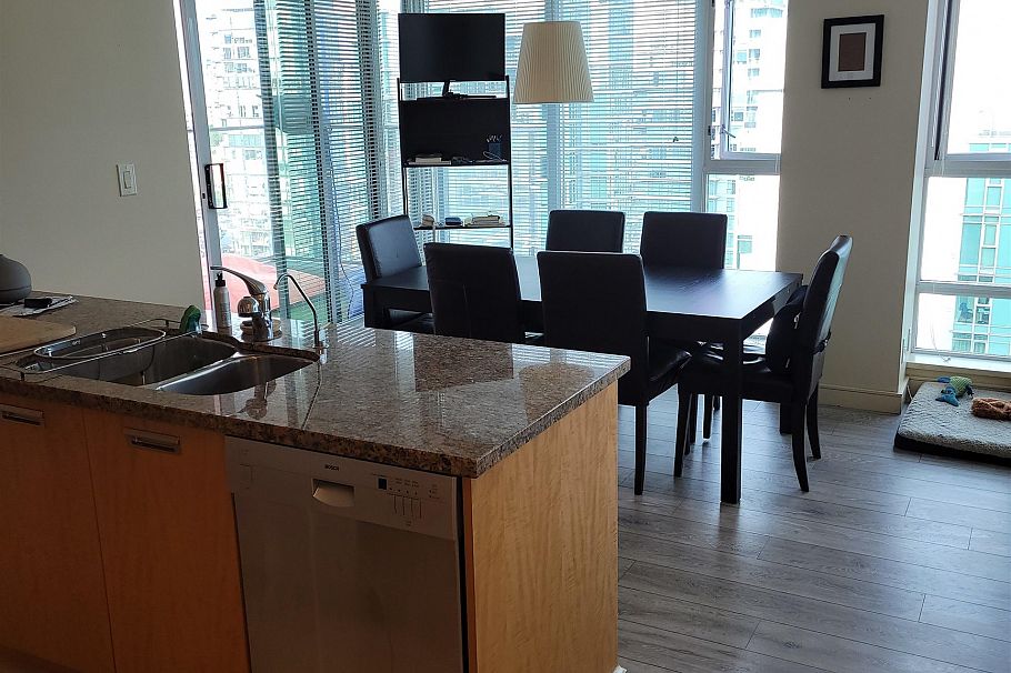 2004 1616 Bayshore Drive Vancouver, BC - 6