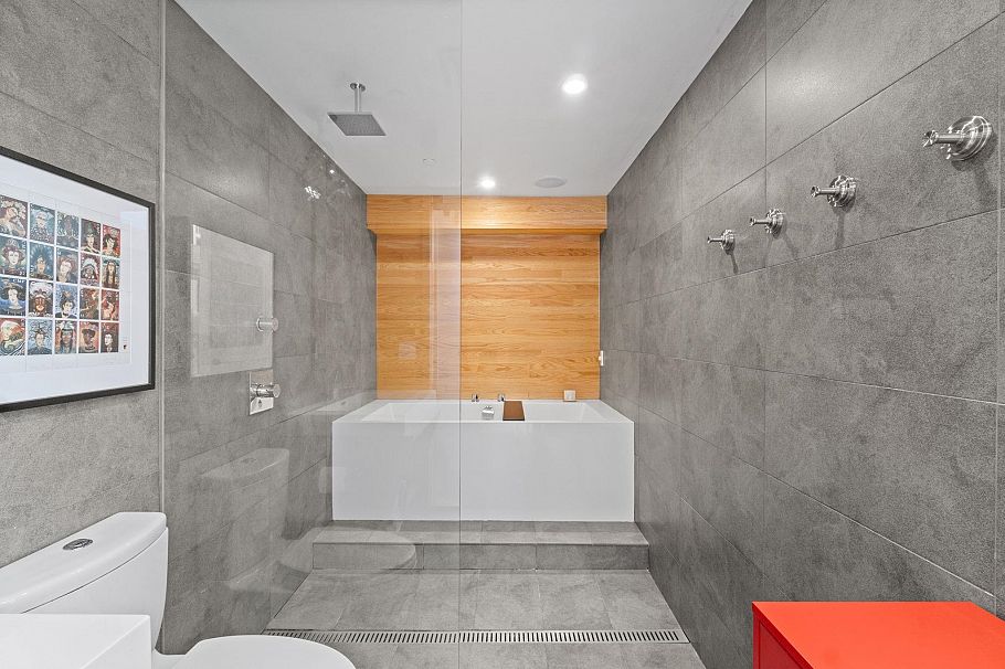 3 1227 E 7th Avenue Vancouver, BC - 18