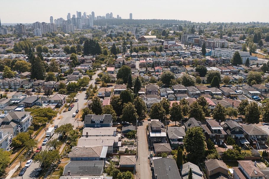 5120 Fairmont Street Vancouver, BC - 12