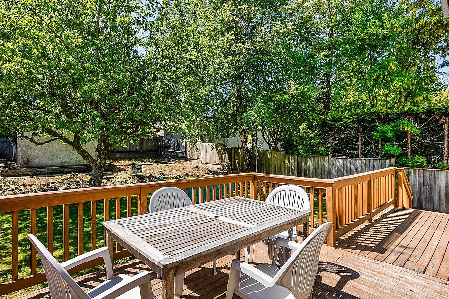 4316 W 2nd Avenue Vancouver, BC - 20