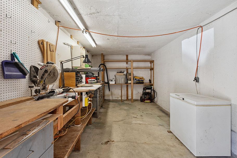 2024 Chesterfield Avenue North Vancouver, BC - 28