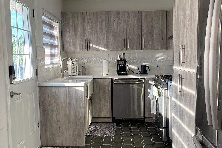 4749 Fairmont Street Vancouver, BC - 7