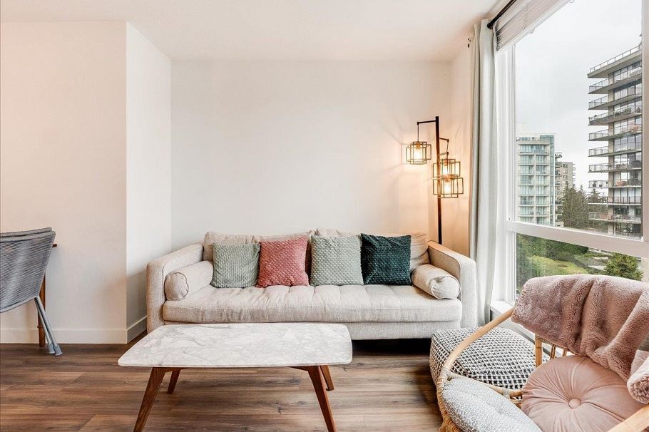 406 108 E 8th Street North Vancouver, BC - 3