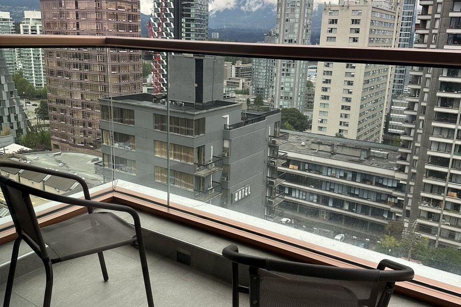 1504 1408 Robson Street Vancouver, BC - 12