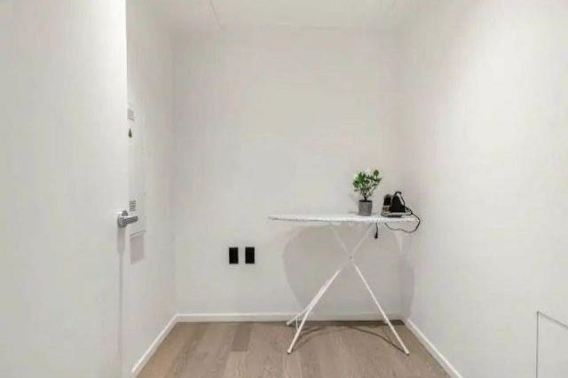 1504 1408 Robson Street Vancouver, BC - 11