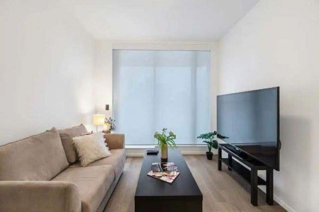 1504 1408 Robson Street Vancouver, BC - 2