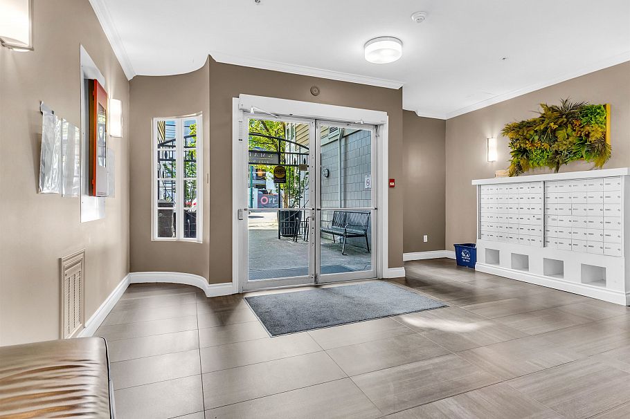 403-2929 W 4th Avenue Vancouver, BC - 11