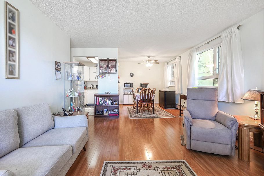 #205 665 E 6th Avenue Vancouver, BC - 4