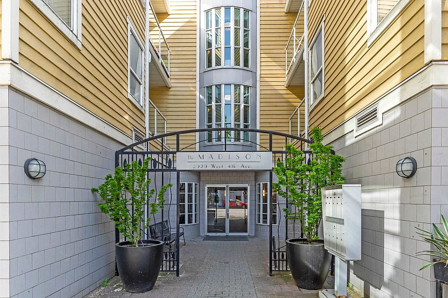 403-2929 W 4th Avenue Vancouver, BC - 12